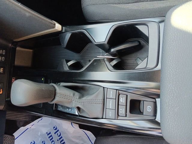 Used 2025 Toyota Camry LE image 19