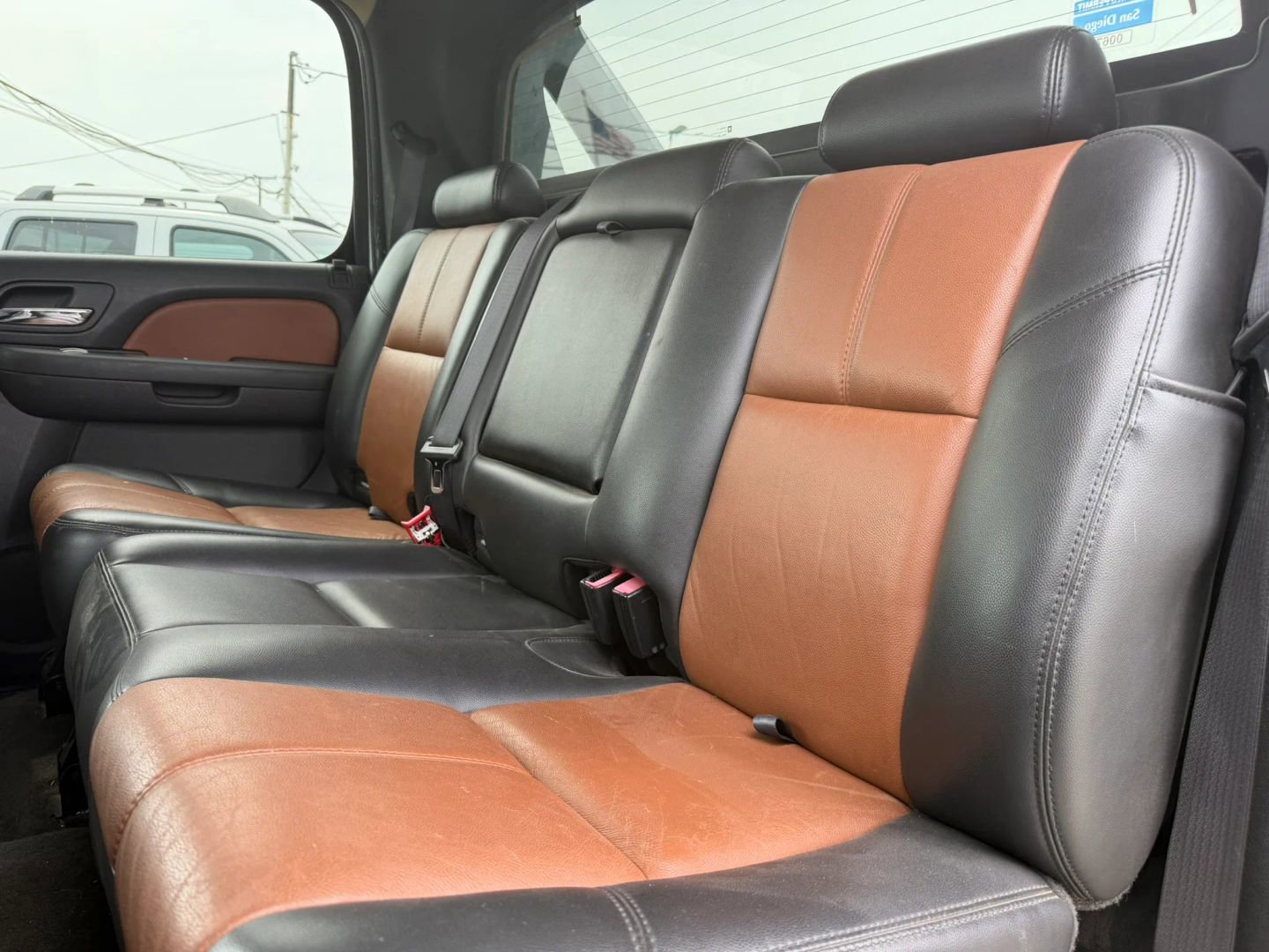 Used 2007 Chevrolet Avalanche LT w/ LT Preferred Equipment Group AWD/4WD image 12