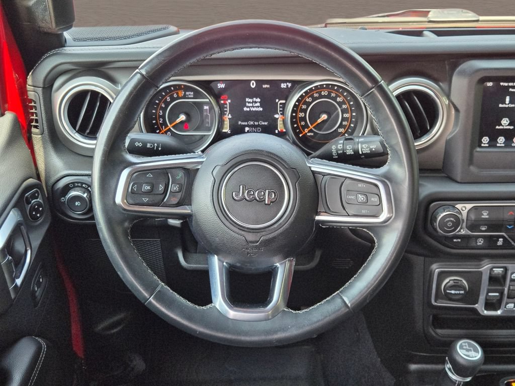 Used 2018 Jeep Wrangler Unlimited Sahara AWD/4WD image 18