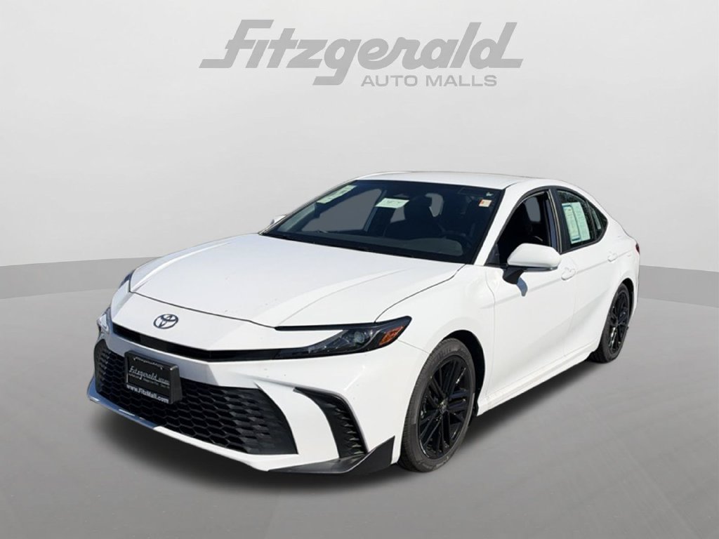 Used 2025 Toyota Camry SE FWD image 42
