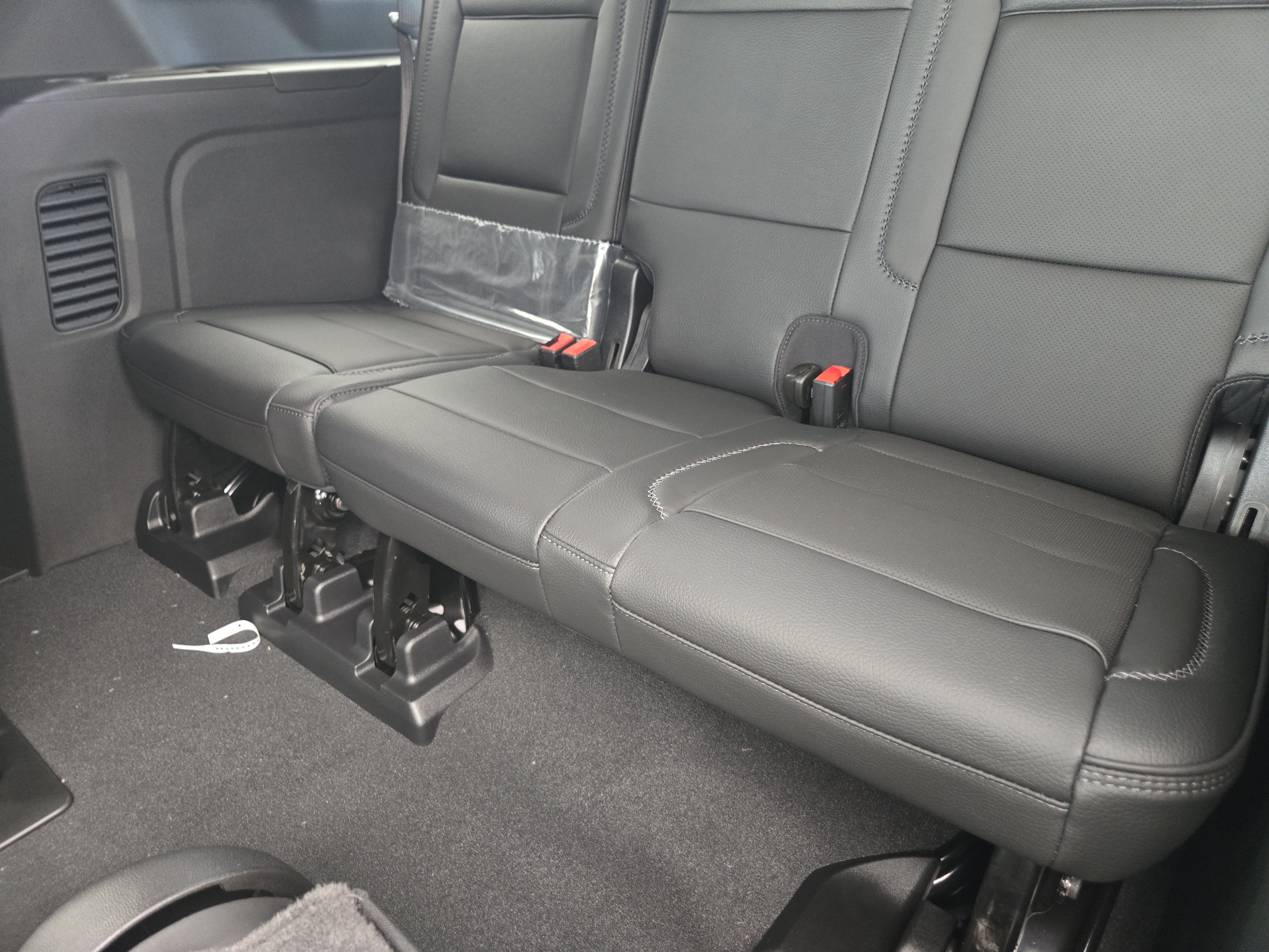 New 2026 GMC Yukon XL Denali w/ Denali Reserve Package AWD/4WD image 24
