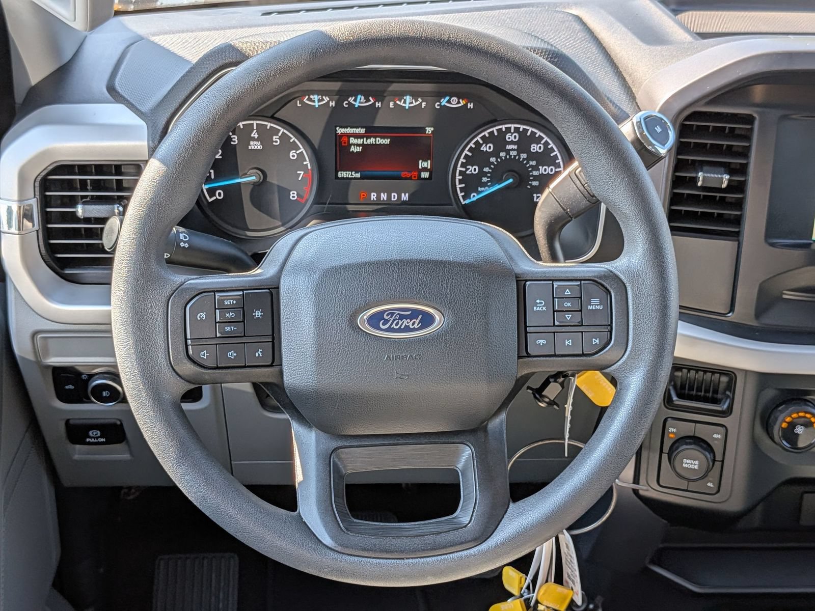 Used 2023 Ford F150 XLT AWD/4WD image 30