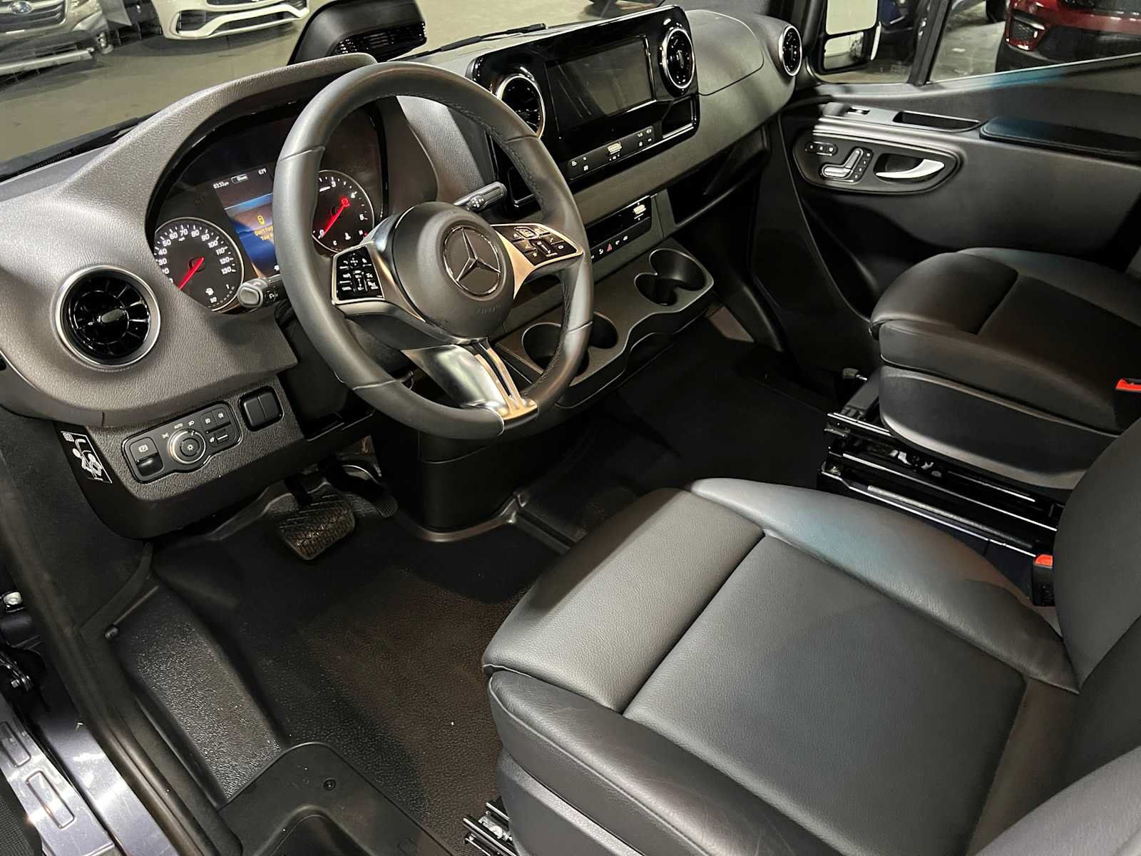 Used 2026 Mercedes-Benz Sprinter 2500 image 24