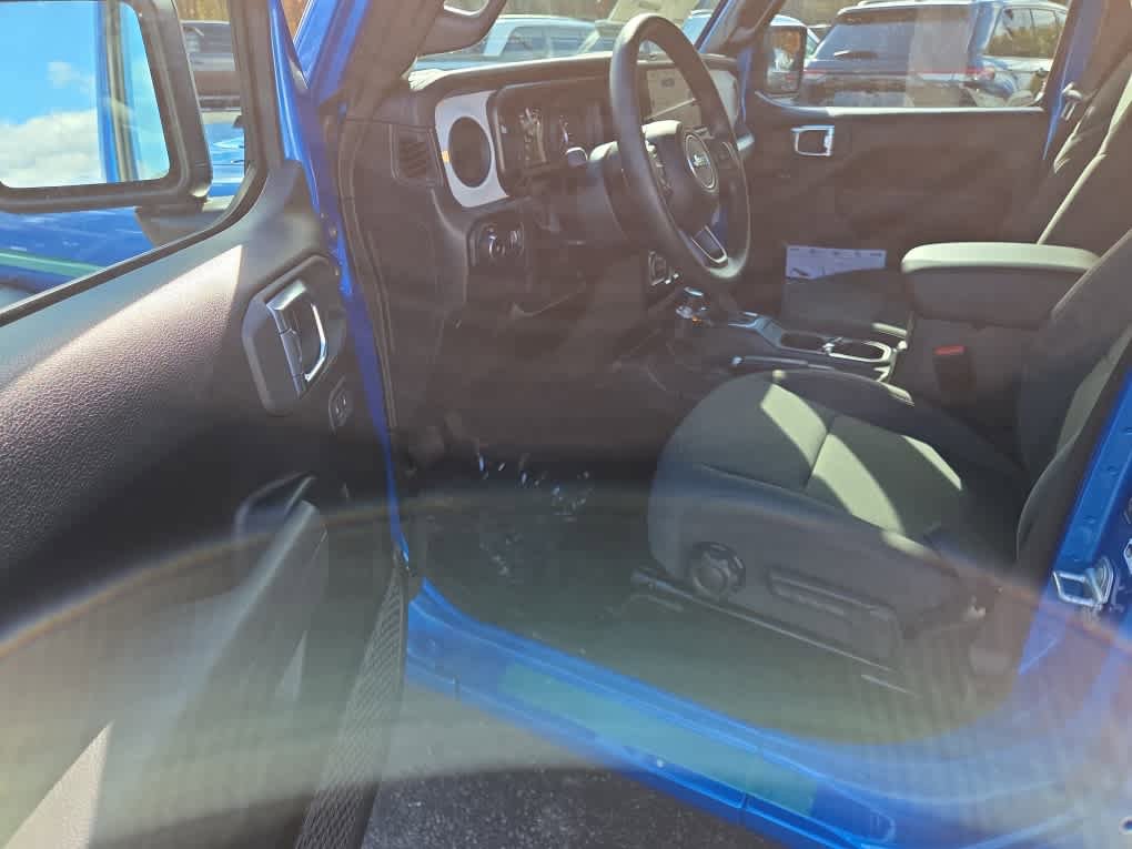 New 2026 Jeep Wrangler Unlimited Sport AWD/4WD image 13