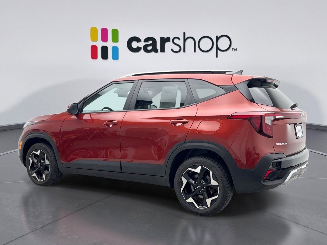 Used 2025 Kia Seltos S AWD/4WD image 3
