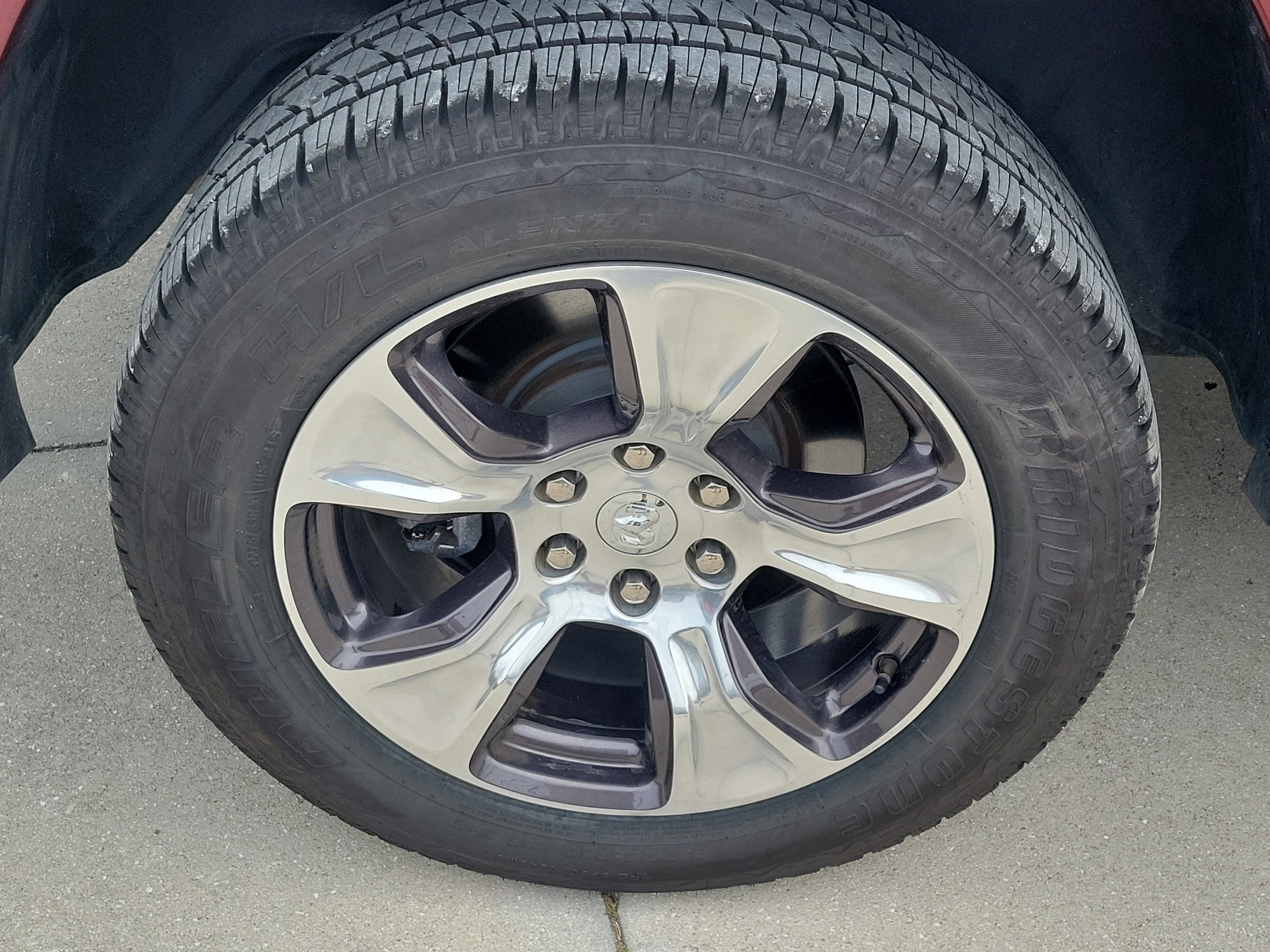 Used 2023 RAM 1500 Laramie AWD/4WD image 10