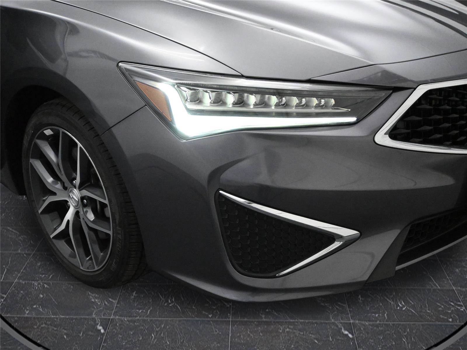 Certified 2021 Acura ILX w/ Premium Package image 16