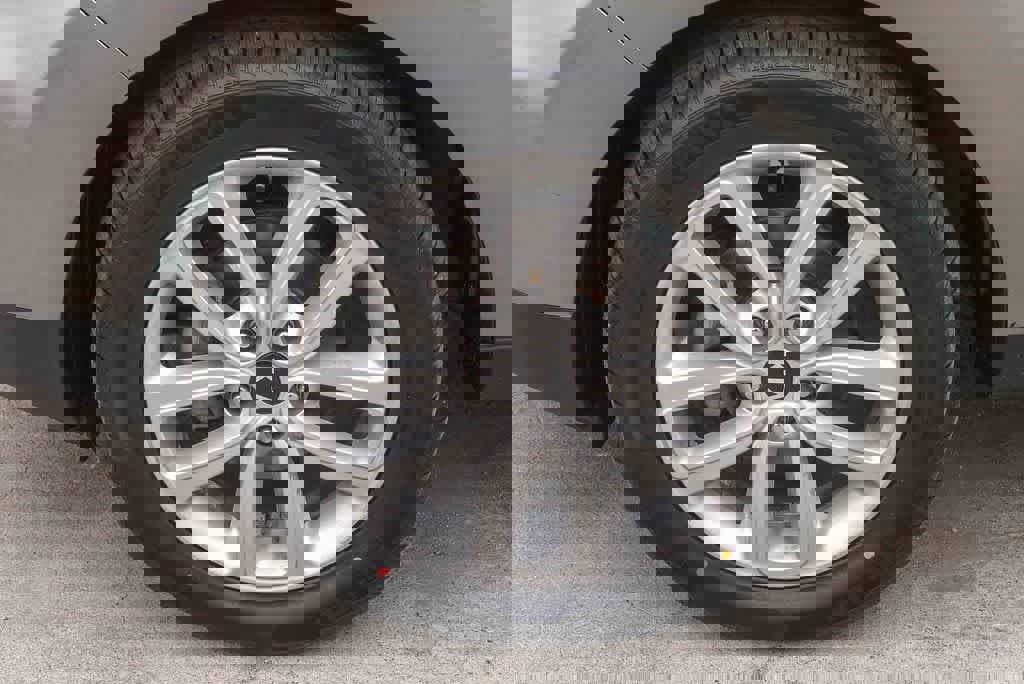 Used 2019 Kia Soul + image 4