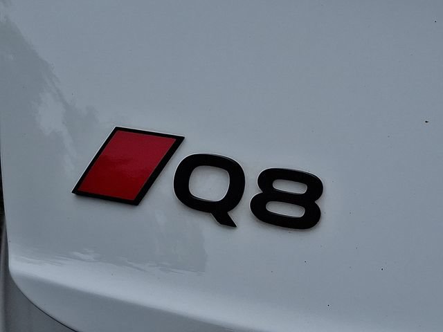 Used 2025 Audi Q8 Premium Plus AWD/4WD image 30