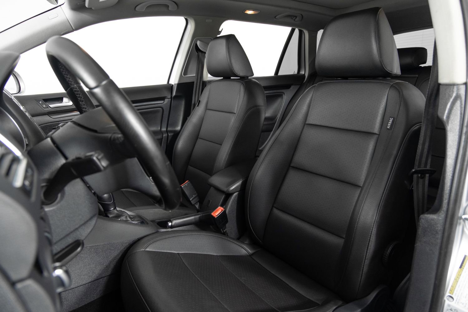 Used 2014 Volkswagen Jetta TDI image 16