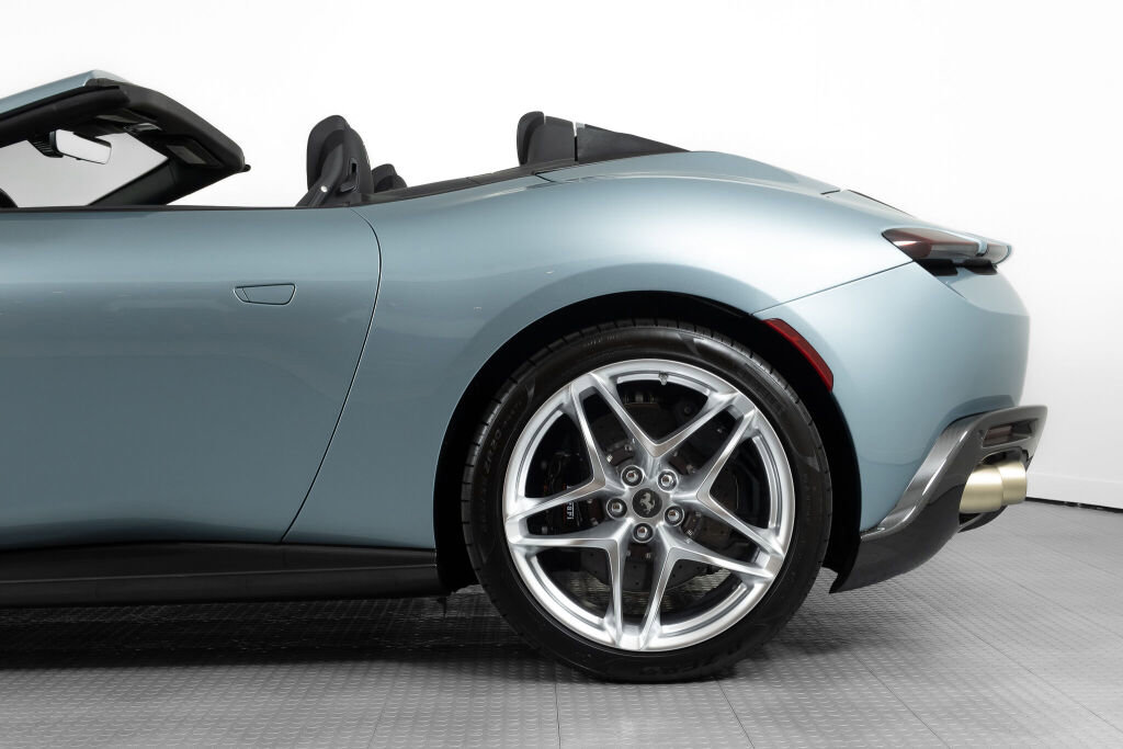Certified 2024 Ferrari Roma Spider image 16