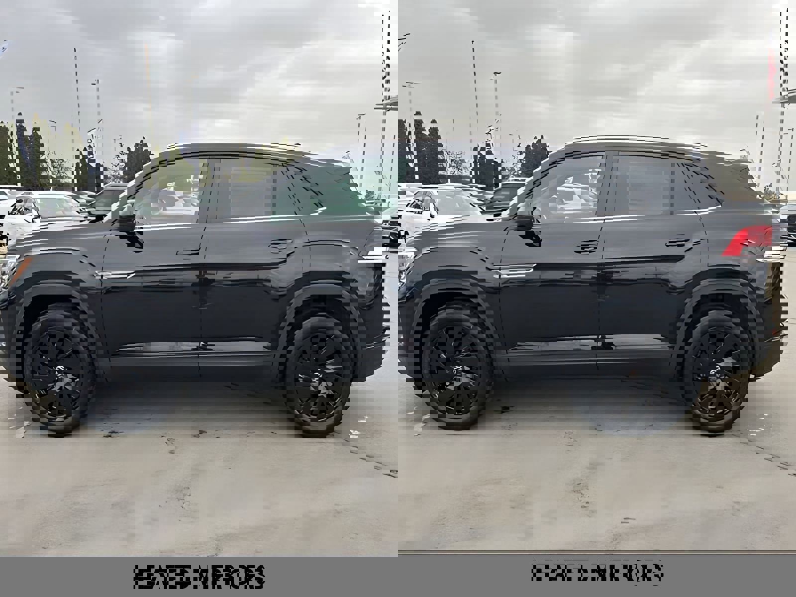 New 2026 Volkswagen Atlas Cross Sport SE image 8