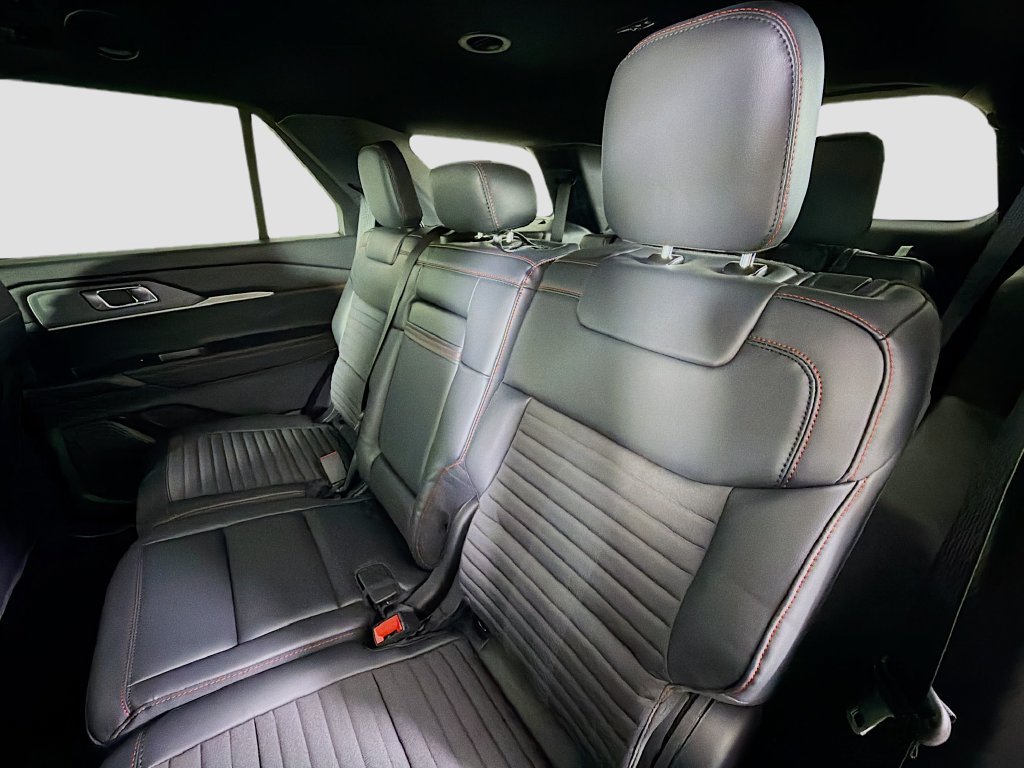New 2026 Ford Explorer ST-Line RWD image 23