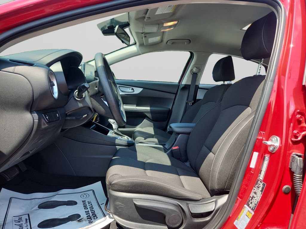 Certified 2024 Kia Forte LXS FWD image 10