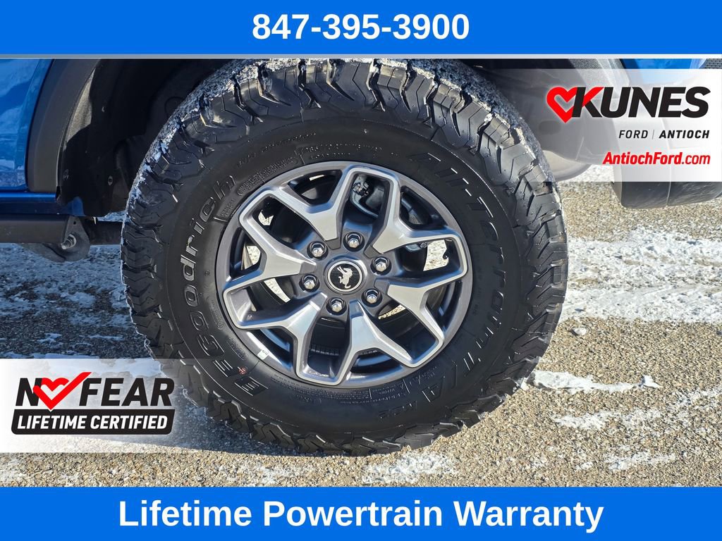 Used 2025 Ford Bronco Badlands image 12