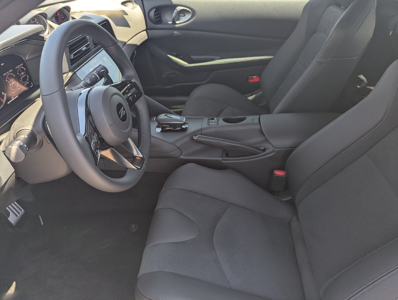 New 2027 Nissan Z Performance RWD image 11