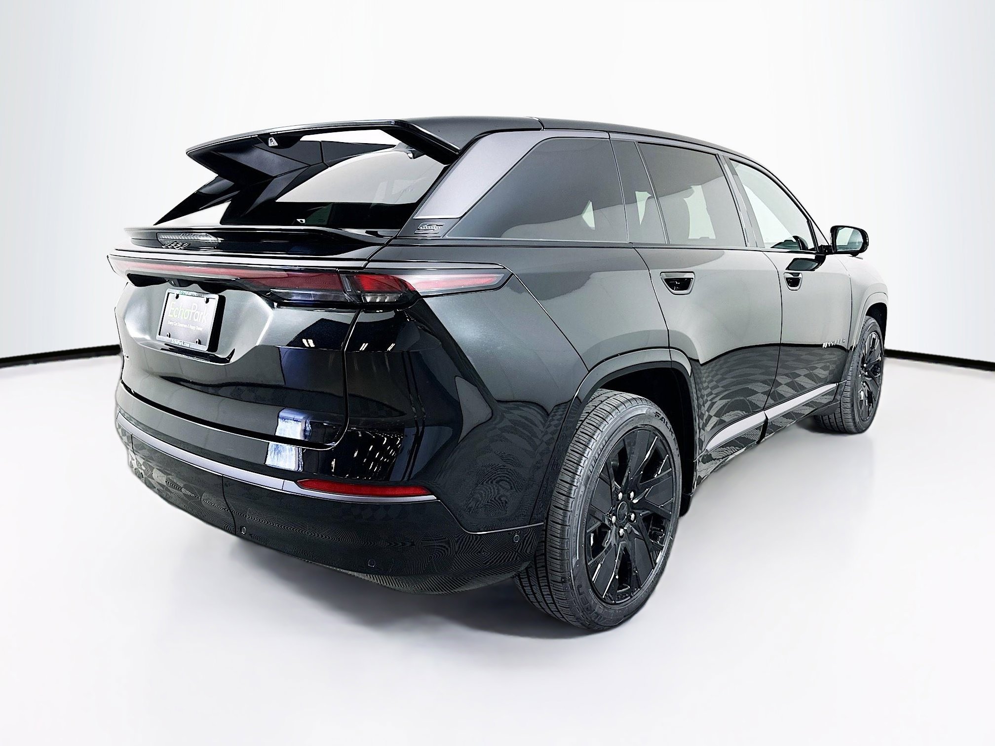 Used 2025 Jeep Wagoneer S Launch Edition image 9