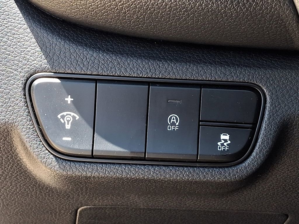 Used 2026 Kia Seltos LX FWD image 25