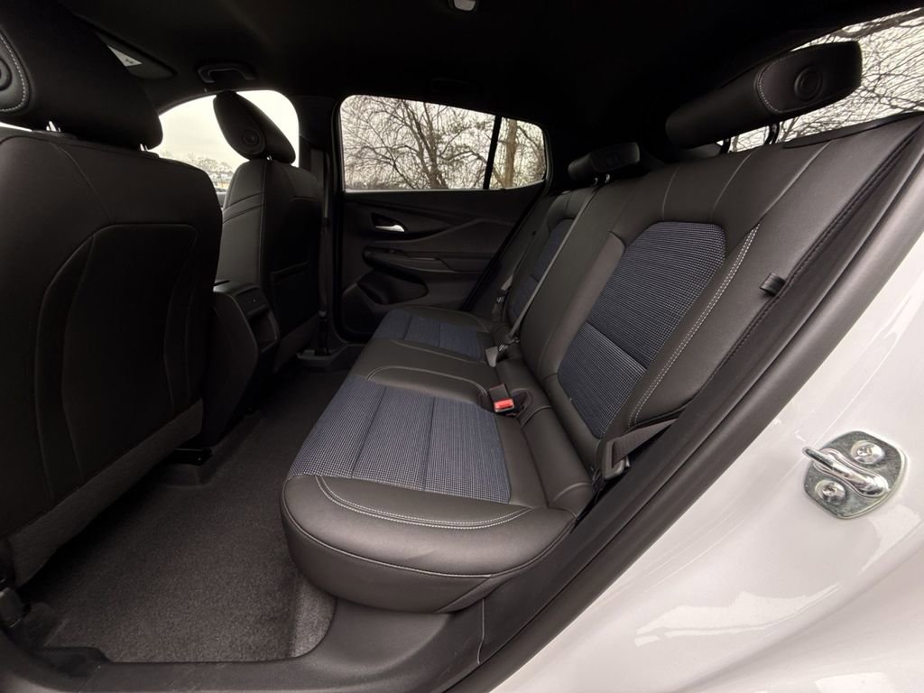 New 2026 Buick Envista Preferred image 23