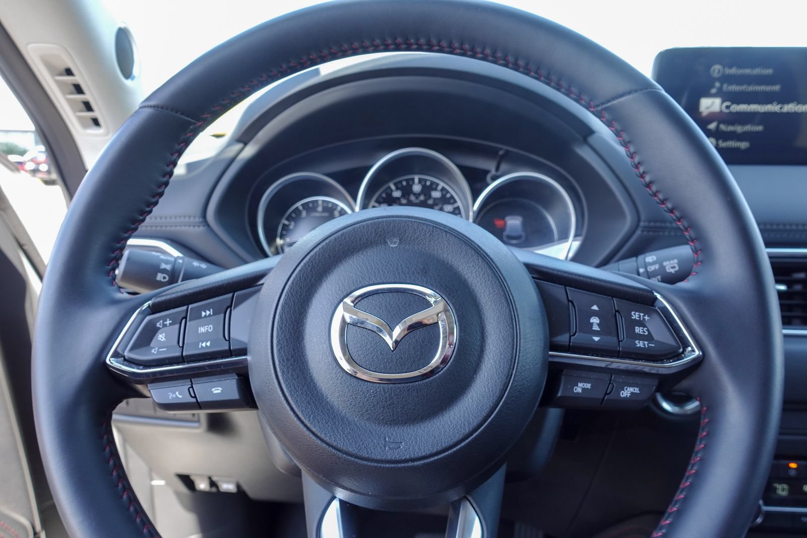 Certified 2025 MAZDA CX-5 Carbon Edition AWD/4WD image 19