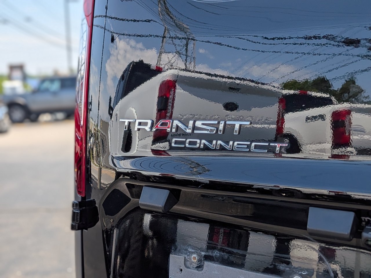 Used 2016 Ford Transit Connect XL FWD image 11