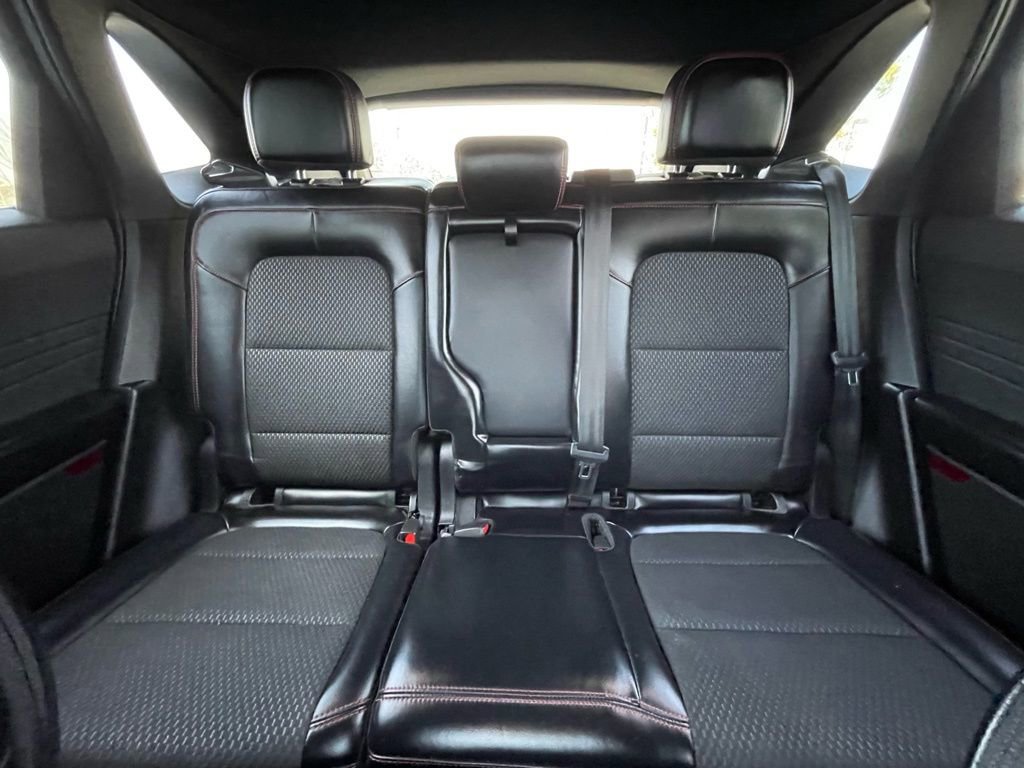 Used 2023 Ford Escape ST-Line image 30