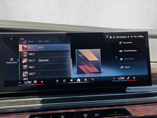 Used 2026 BMW 760i xDrive AWD/4WD image 21