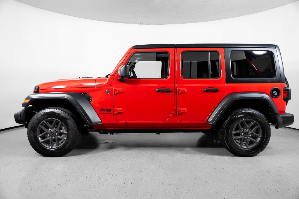 Used 2024 Jeep Wrangler Unlimited Sport AWD/4WD image 13
