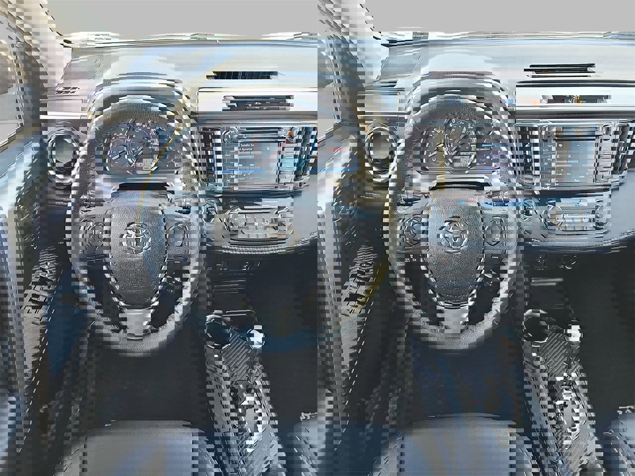 Used 2015 Toyota RAV4 Limited w/ Technology Package image 16