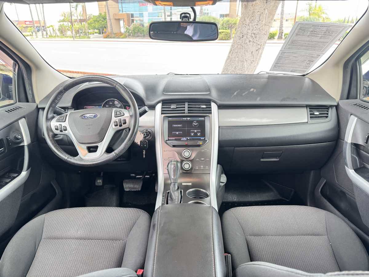 Used 2013 Ford Edge SEL AWD/4WD image 32