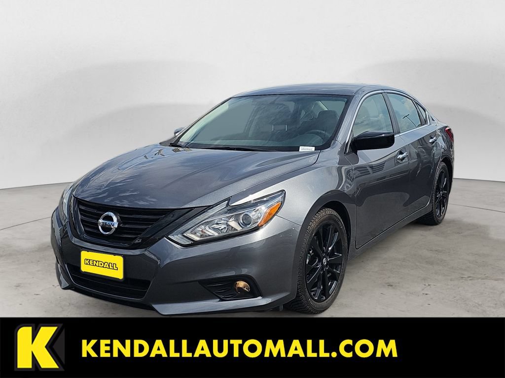 Used 2018 Nissan Altima 2.5 SR w/ SR Midnight Edition FWD image 1