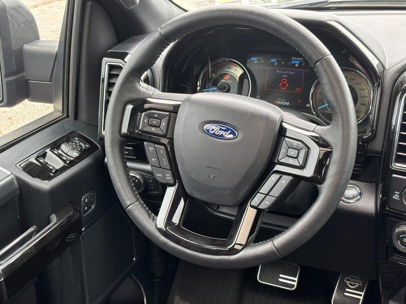 Used 2020 Ford F150 Lariat w/ Equipment Group 502A Luxury AWD/4WD image 15