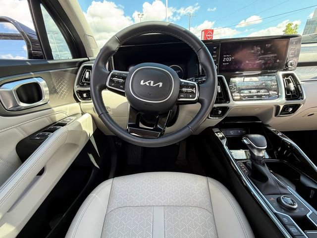 Used 2023 Kia Sorento SX AWD/4WD image 8