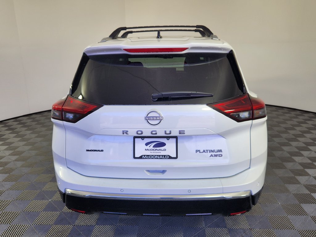 New 2026 Nissan Rogue Platinum AWD/4WD image 4