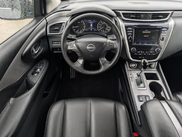 Used 2024 Nissan Murano SV w/ SV Midnight Edition Package FWD image 12