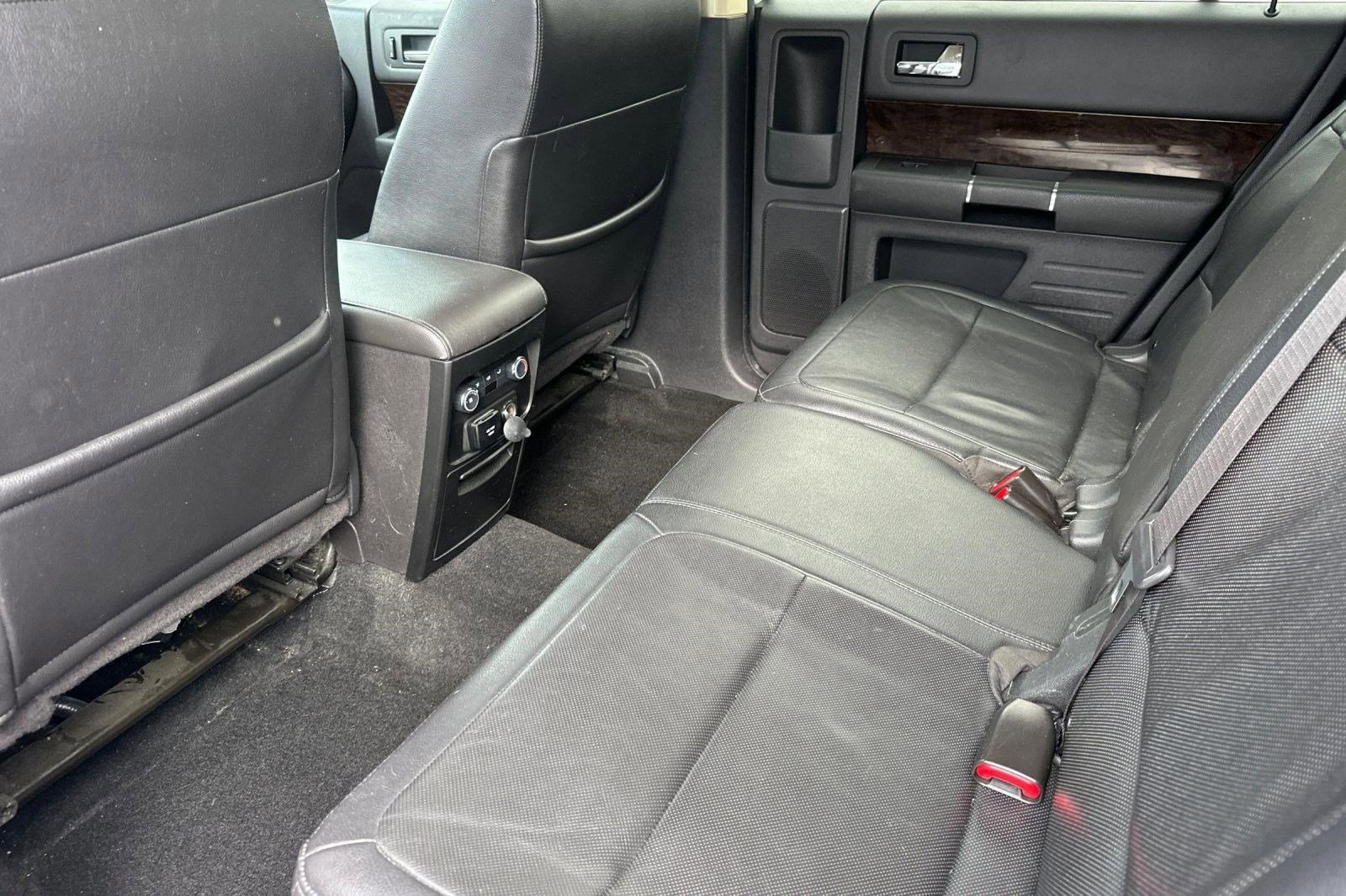 Used 2019 Ford Flex Limited image 28