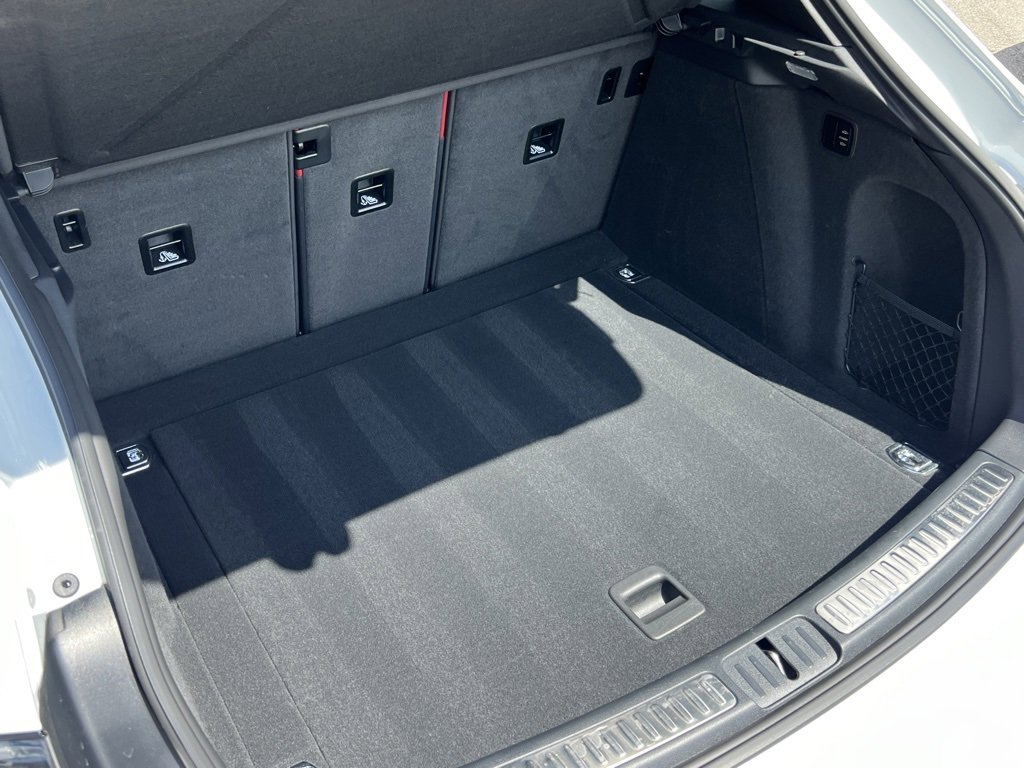 Used 2022 Porsche Macan GTS w/ Premium Package Plus image 18