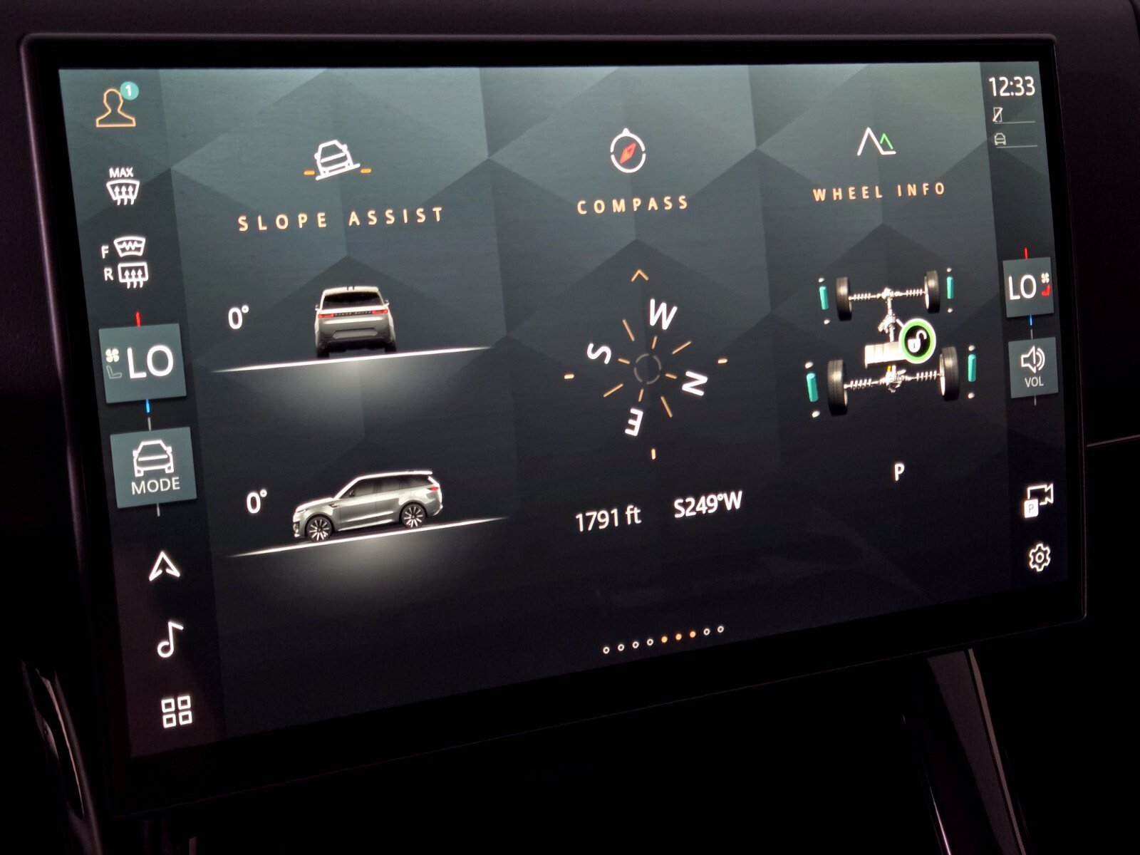 New 2026 Land Rover Range Rover Sport Dynamic SE AWD/4WD image 30