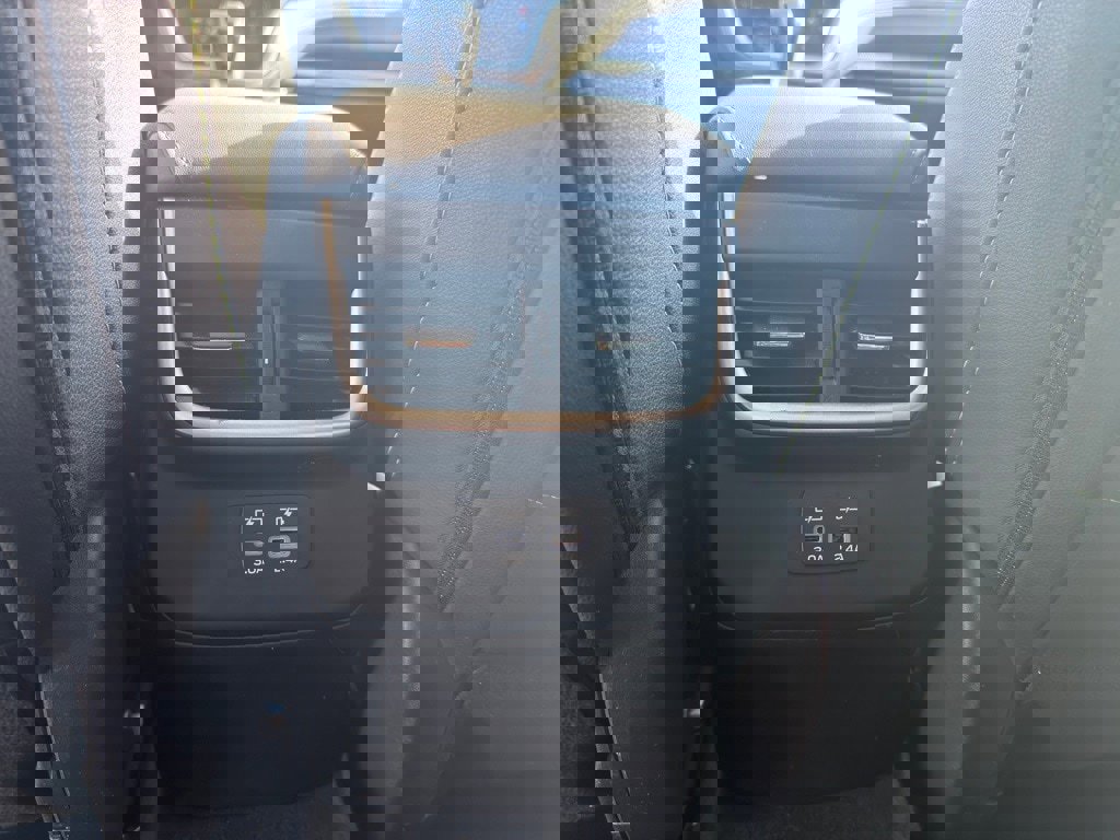 Used 2023 Subaru Outback Onyx Edition image 31