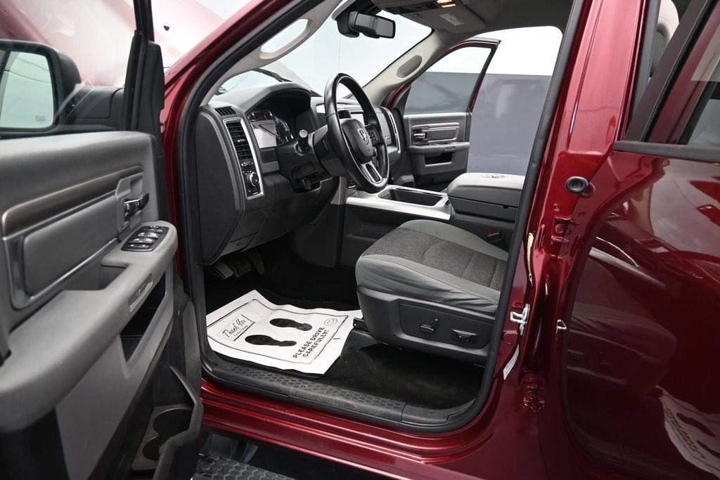 Used 2017 RAM 1500 Big Horn AWD/4WD image 11