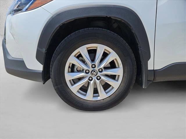 Used 2024 Toyota Corolla Cross LE FWD image 22