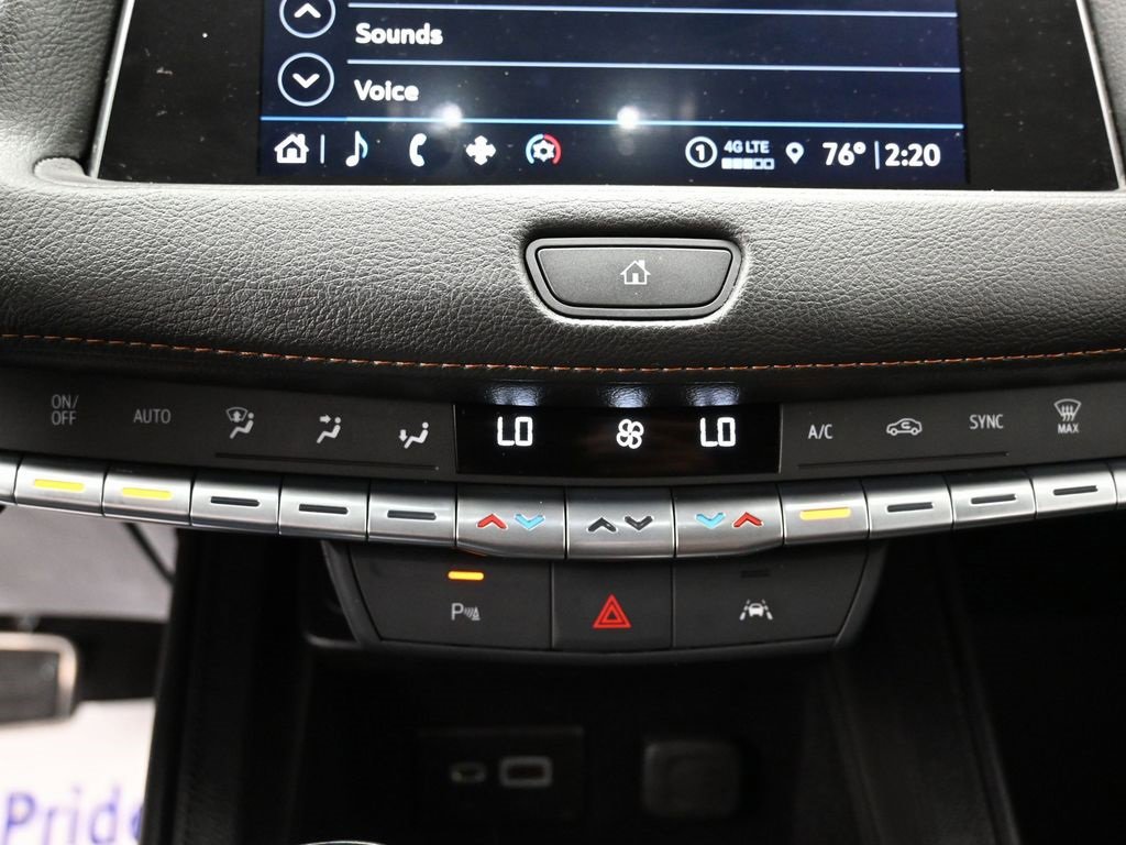 Used 2023 Cadillac XT4 Sport image 27