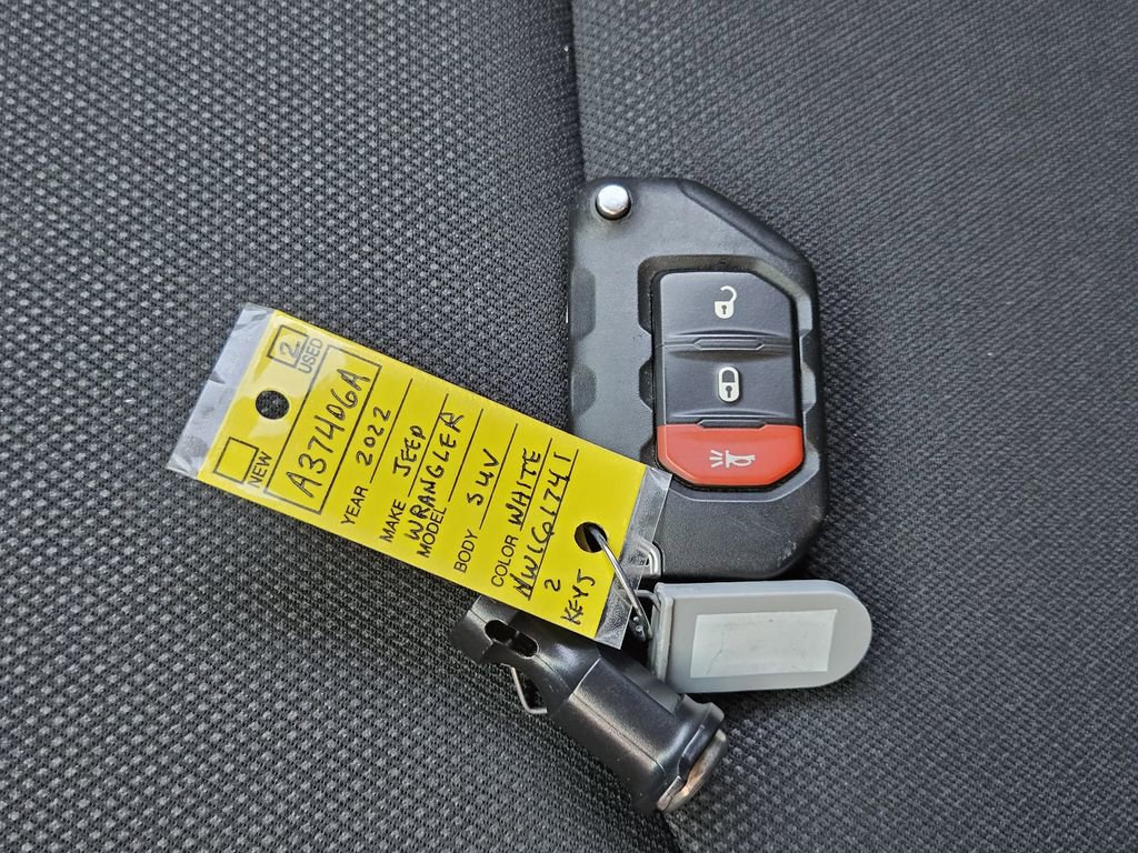 Used 2022 Jeep Wrangler Unlimited Sport image 32
