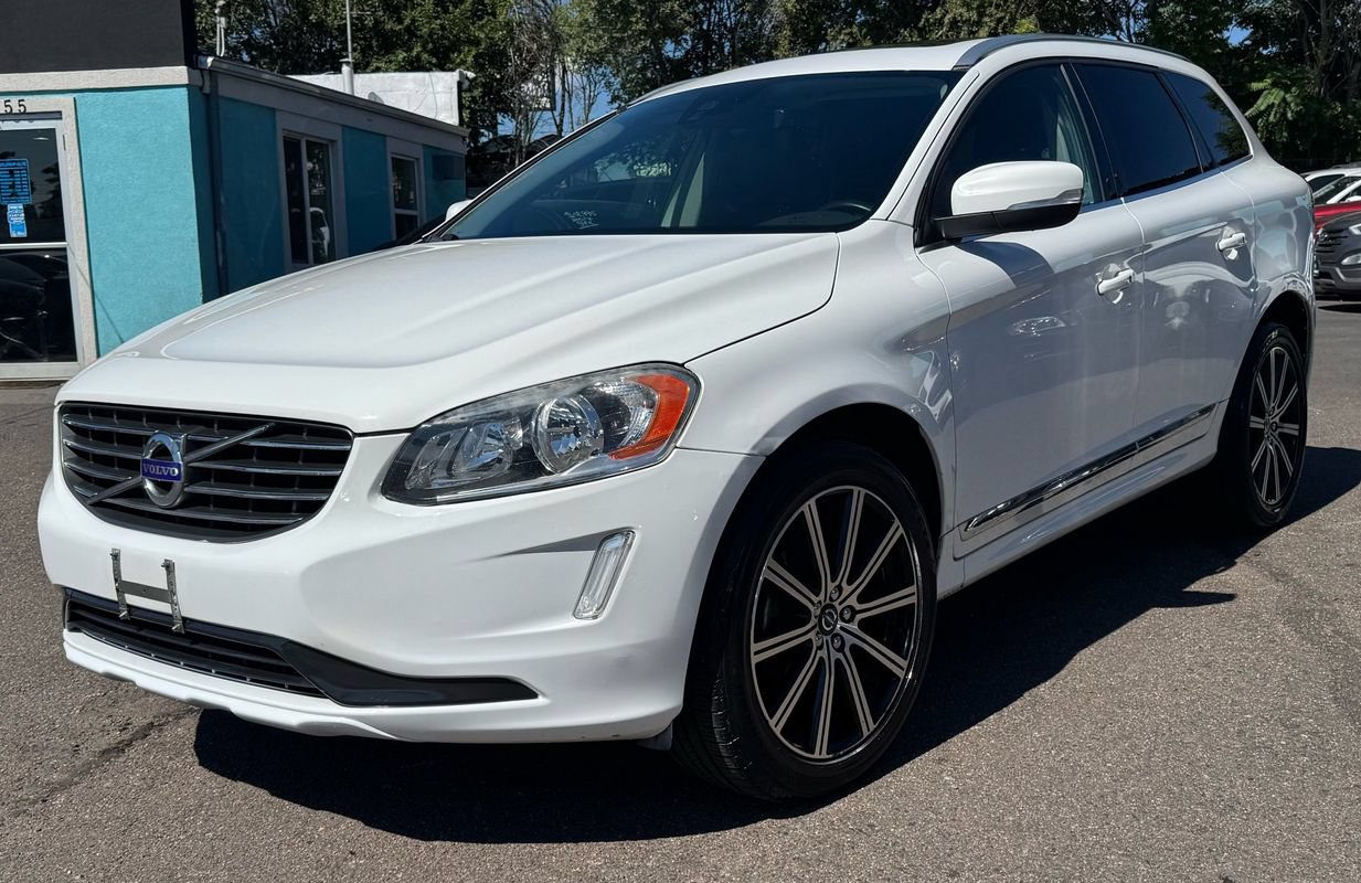 Used 2017 Volvo XC60 T6 Inscription w/ Protection Package AWD/4WD image 7
