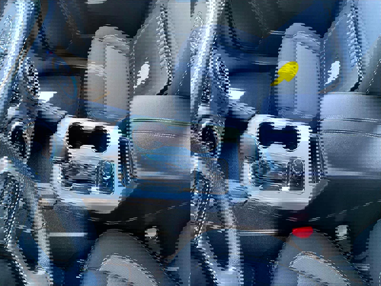 Used 2023 Chevrolet Blazer LT AWD/4WD image 19