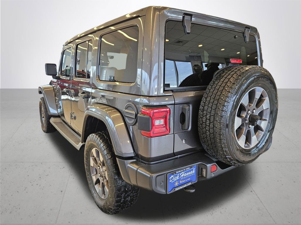 Used 2018 Jeep Wrangler Unlimited Sahara image 9