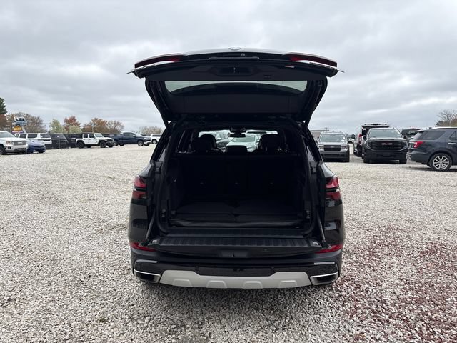 Used 2024 BMW X5 xDrive40i AWD/4WD image 13