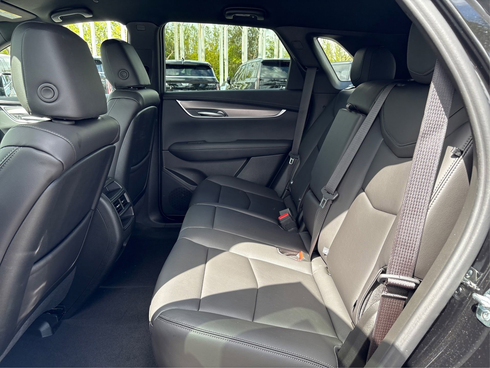 New 2026 Cadillac XT5 Luxury image 10