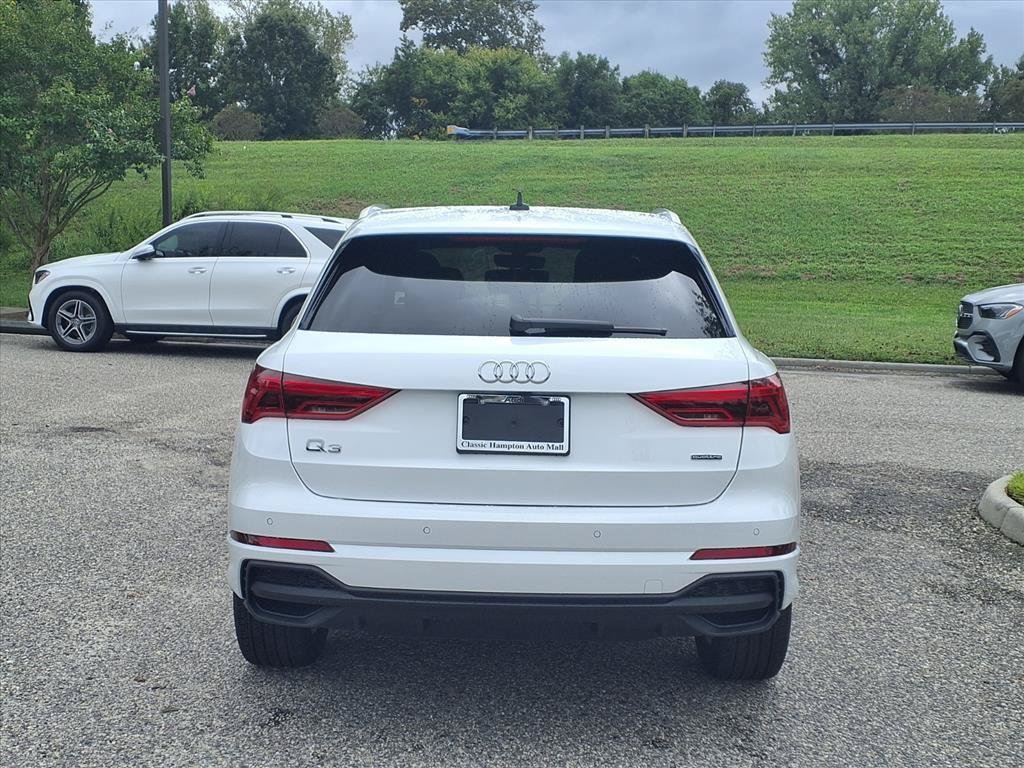 Used 2025 Audi Q3 2.0T Premium w/ Convenience Package AWD/4WD image 4