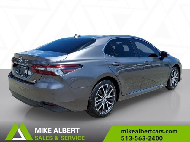 Used 2023 Toyota Camry XLE FWD image 7